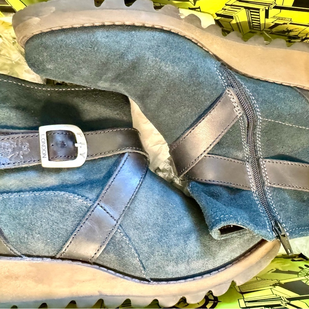 Fly London Dark Blue/Green Suede Ankle Boot